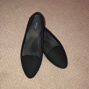Croc women’s everyday flats